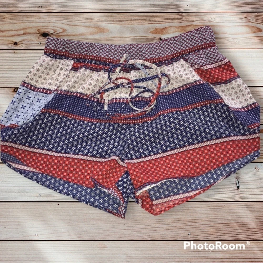 Lovely day Aztec shorts lounge/bed/everyday shorts bandanna western flowy small - Picture 2 of 7